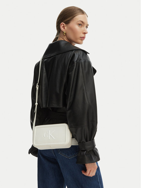 Calvin Klein Torebka Bold Ck Camera Bag LV04F3220G Biały