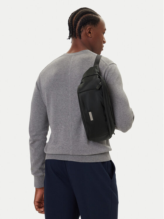 Calvin Klein Nerka Sleek Waistbag Sling LV04D3148G Czarny