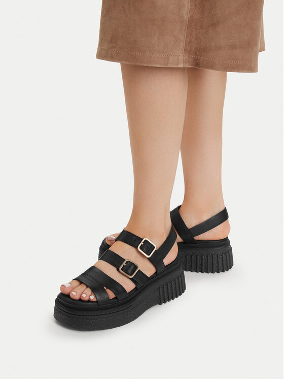 Clarks Sandały Evamar Strap 26185888 Czarny