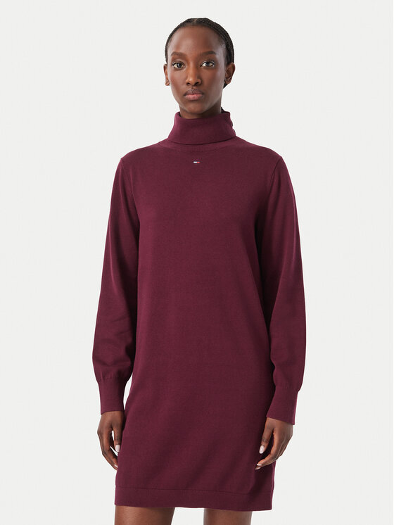 Tommy Jeans Sukienka dzianinowa Ess DW0DW23460 Fioletowy Regular Fit