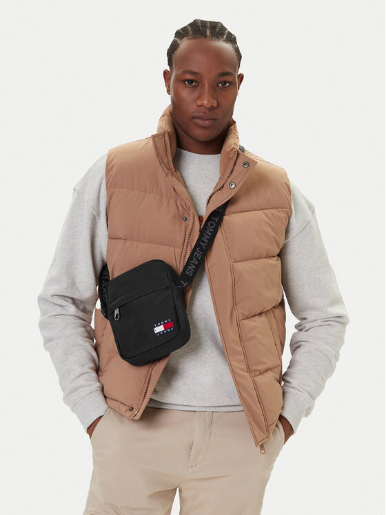 Tommy Jeans Saszetka Tjm Ess Daily Reporter AM0AM13710 Czarny