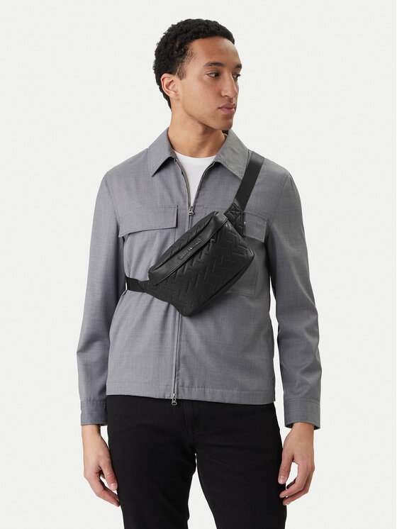 Armani Exchange Saszetka XM002533 AF22652 UC001 Czarny
