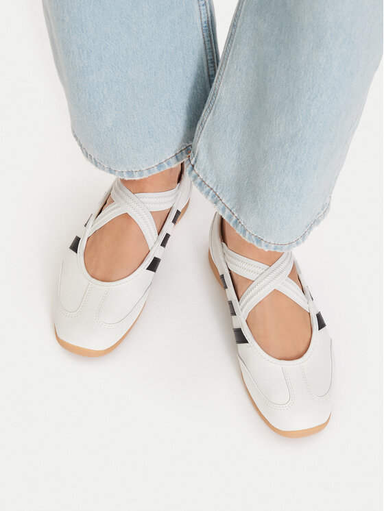 adidas Baleriny Barreda Mary Jane Shoes Junior JP6736 Biały