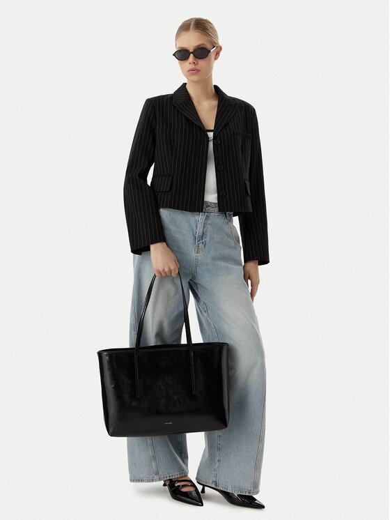 Calvin Klein Torebka Foil Logo Glossy LV04F3537G Czarny