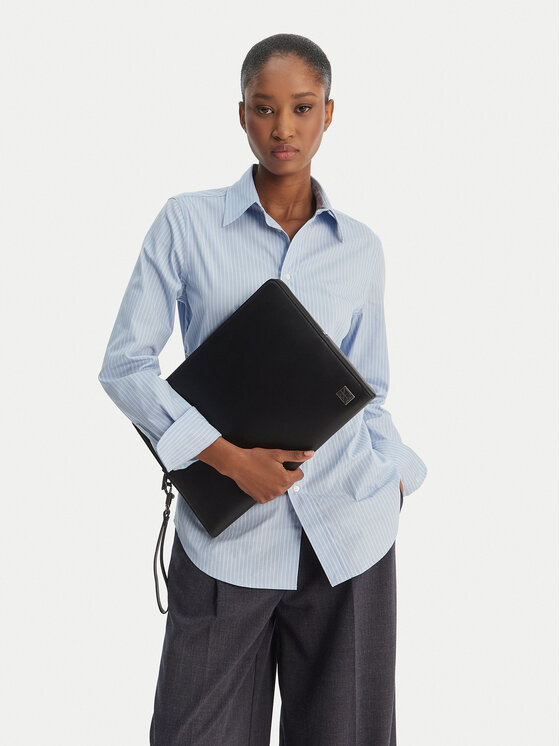 Calvin Klein Etui na tablet Emblem Hw Laptop Sleeve LV04D1171G Czarny