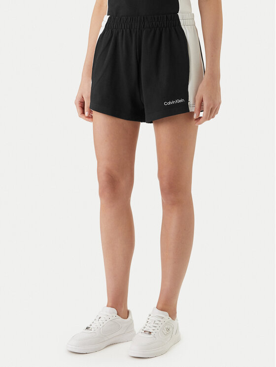 Calvin Klein Swimwear Szorty materiałowe LV00Q61153 Czarny Regular Fit