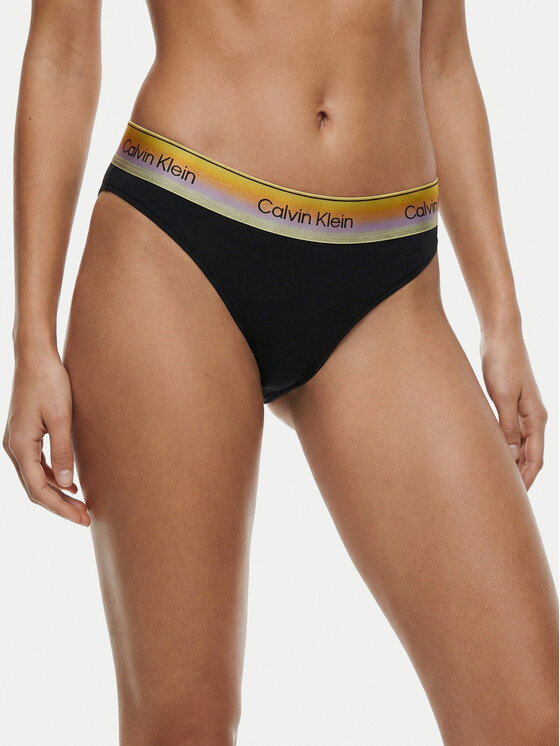 Calvin Klein Underwear Stringi LV00QF8875 Czarny