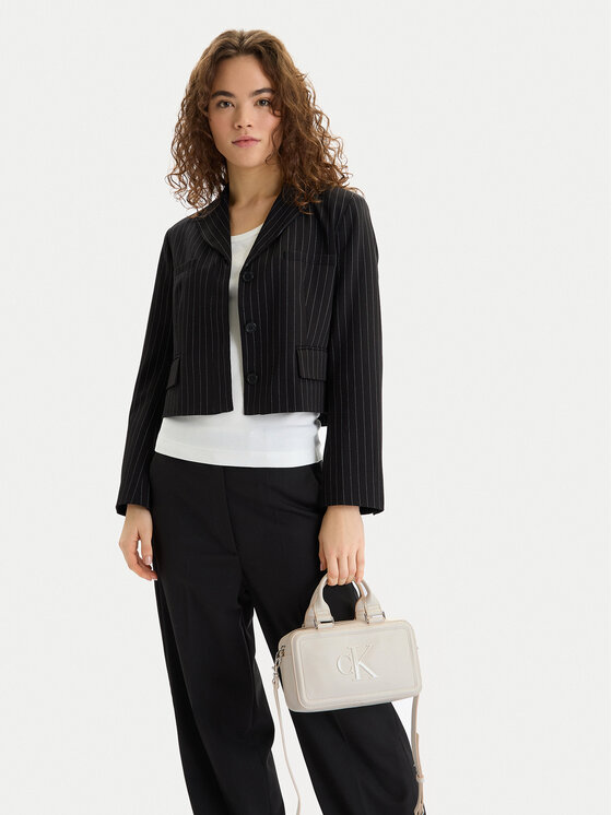 Calvin Klein Torebka Bold Ck Elongated Mini Tote LV04F3411G Biały