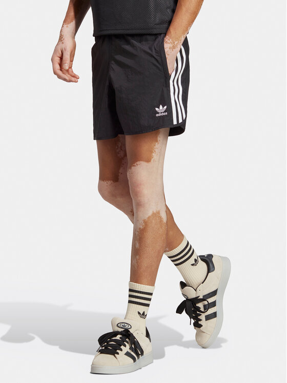adidas Szorty sportowe adicolor Classics HS2069 Czarny Regular Fit