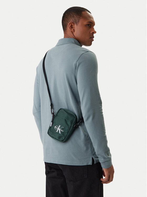 Calvin Klein Saszetka Bold Logo Nylon Slim Reporter LV04D3231G Zielony