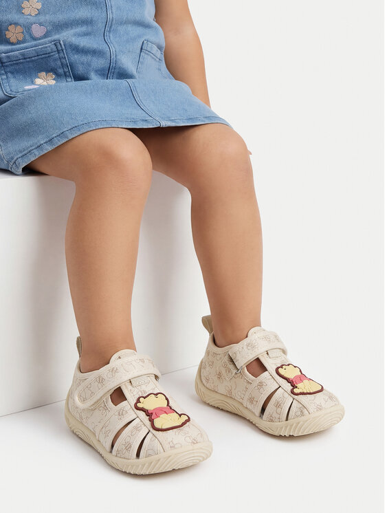 Winnie The Pooh Kapcie CEO-CM-AW26-325WTP Beżowy jasny