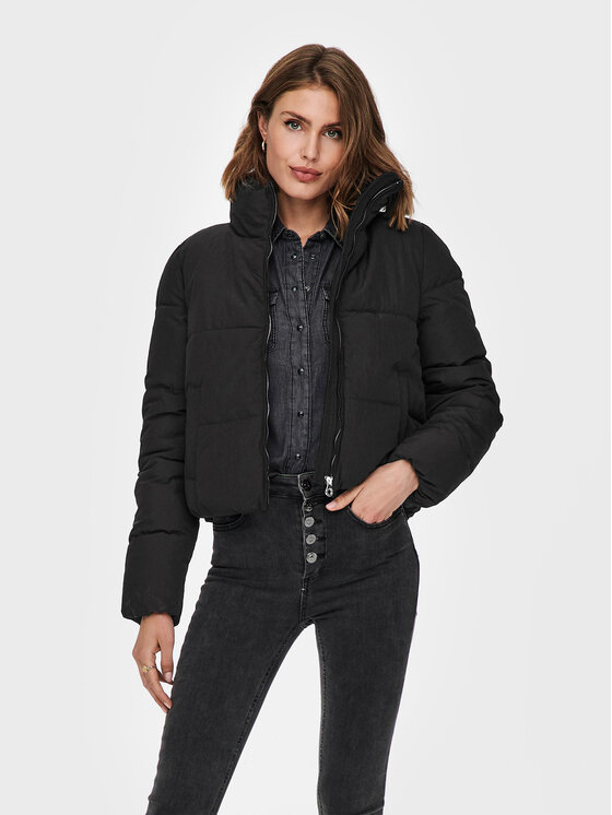 ONLY Kurtka zimowa Dolly 15205371 Czarny Regular Fit