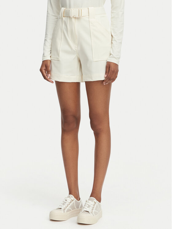 Guess Szorty materiałowe W6GD01 W1415 Kremowy Regular Fit