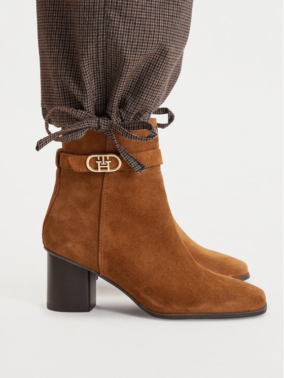 Tommy Hilfiger Botki Th Strap Suede Block Heel Boot FW0FW09521 Beżowy ciemny