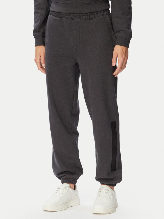HUGO Spodnie dresowe Dalipant 50563100 Szary ciemny Relaxed Fit