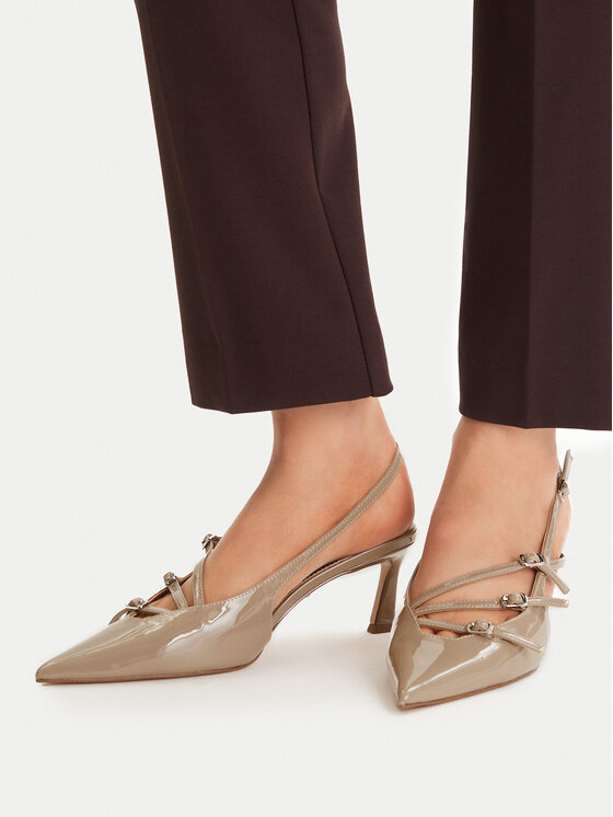 Steve Madden Czółenka Liana SM11003386 Brązowy