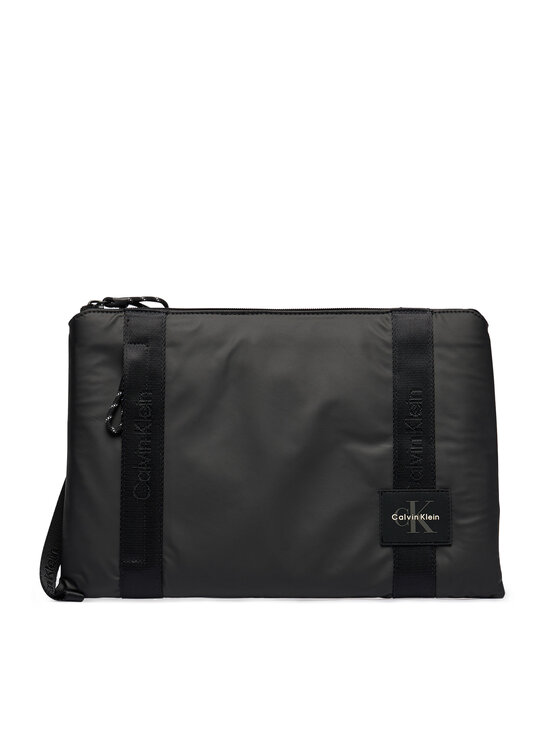 Calvin Klein Etui na laptopa Rubberized Laptop Sleeve W/ Hand LV04D1294G Czarny