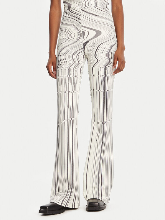 Desigual Spodnie materiałowe Chiara 25WWPK02 Écru Flare Fit