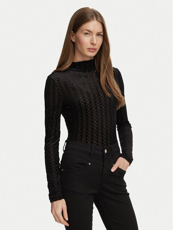 Guess Body O6BM04 K4996 Czarny Slim Fit