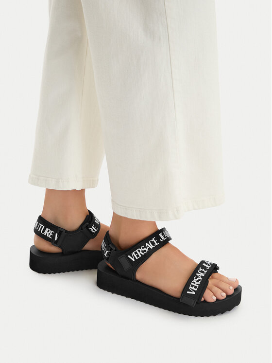 Versace Jeans Couture Sandały 80VA3SX4 ZS630 Czarny