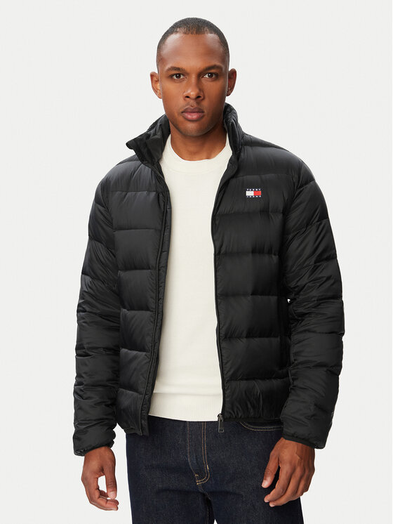 Tommy Jeans Kurtka puchowa DM0DM23231 Czarny Regular Fit