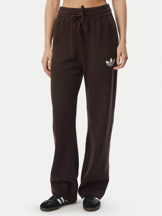 adidas Spodnie dresowe Essentials IA4437 Brązowy Loose Fit