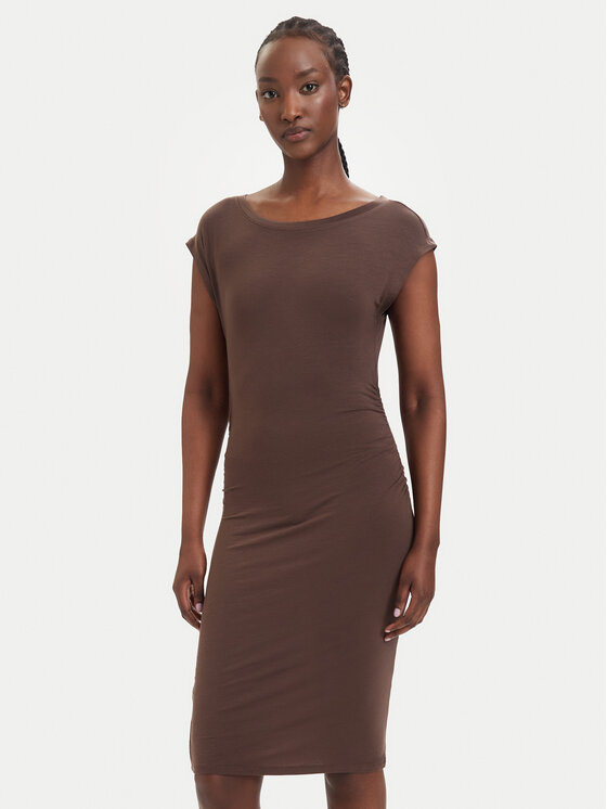Vero Moda Sukienka koktajlowa Sarah  10346941 Brązowy ciemny Slim Fit