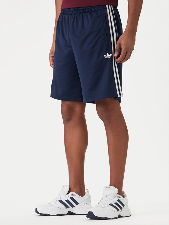 adidas Szorty sportowe Firebird KE1374 Granatowy Regular Fit