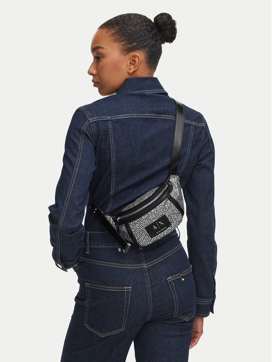 Armani Exchange Nerka XW002655 AF27000 MC009 Czarny