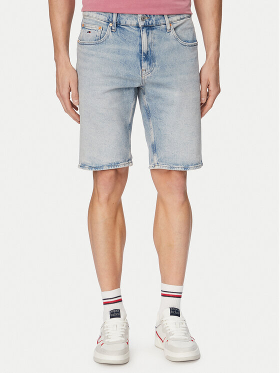Tommy Jeans Szorty jeansowe Scanton DM0DM22977 Niebieski jasny Slim Fit