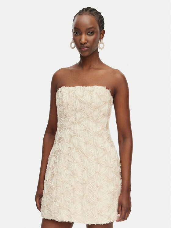 Bardot Sukienka koktajlowa Karoline 60099DB6 Beżowy Regular Fit