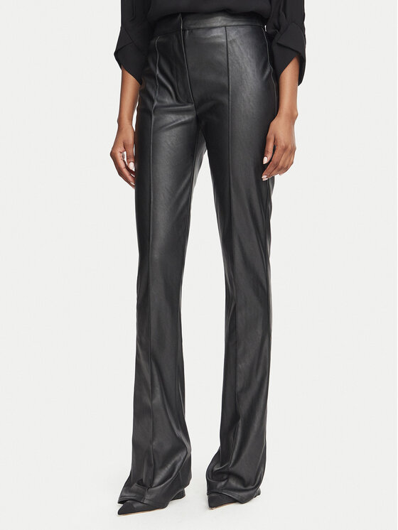 Elisabetta Franchi Spodnie z imitacji skóry PA-188-66E2-V350 Czarny Flare Fit