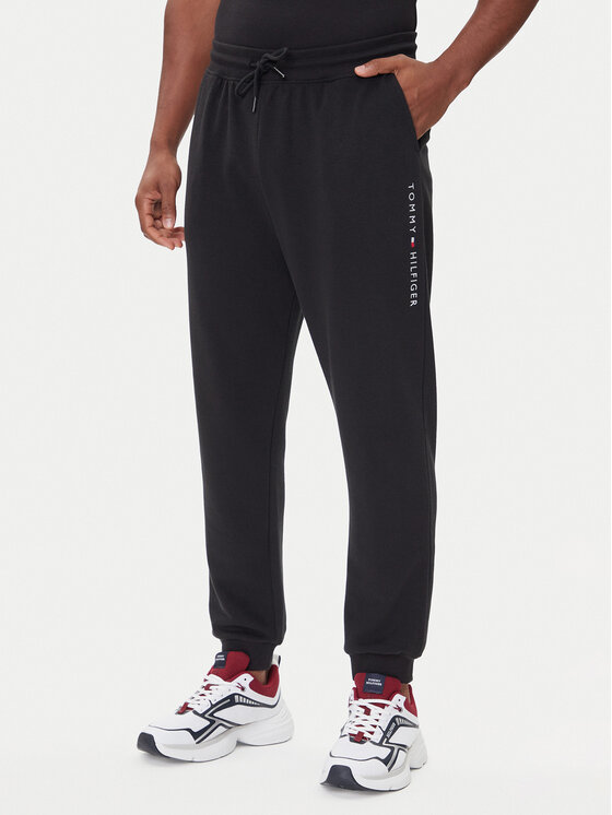 Tommy Hilfiger Spodnie dresowe UM0UM03664 Czarny Regular Fit