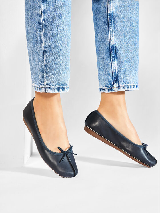 Clarks Baleriny Freckle Ice 203529324 Granatowy