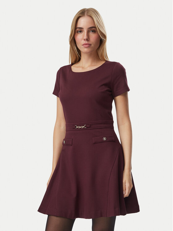 Guess Sukienka koktajlowa W6BK38 K6210 Fioletowy Regular Fit