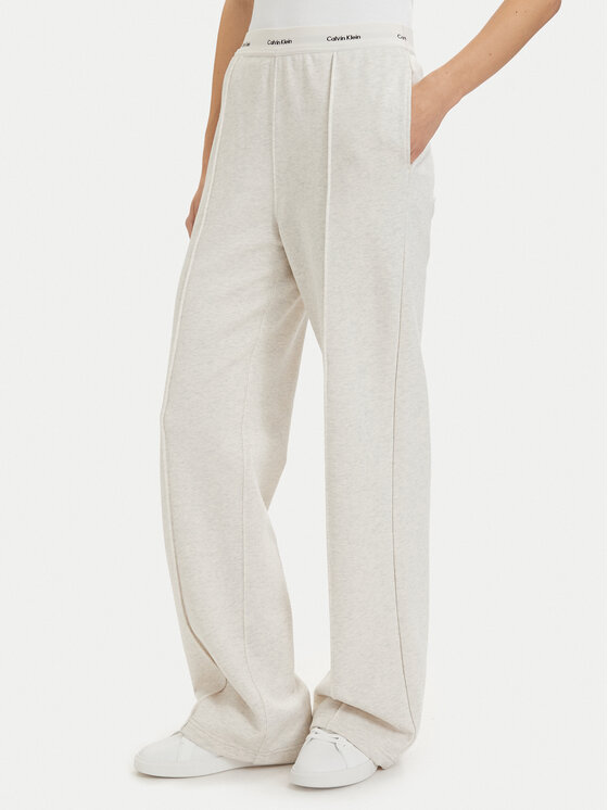 Calvin Klein Jeans Spodnie dresowe LV047G253G Kremowy Relaxed Fit