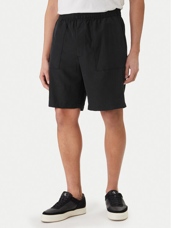 Calvin Klein Szorty materiałowe LV04LF614G Czarny Regular Fit